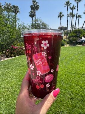 Dr Pepper cherry waterfall snow globe tumbler 16oz comes
